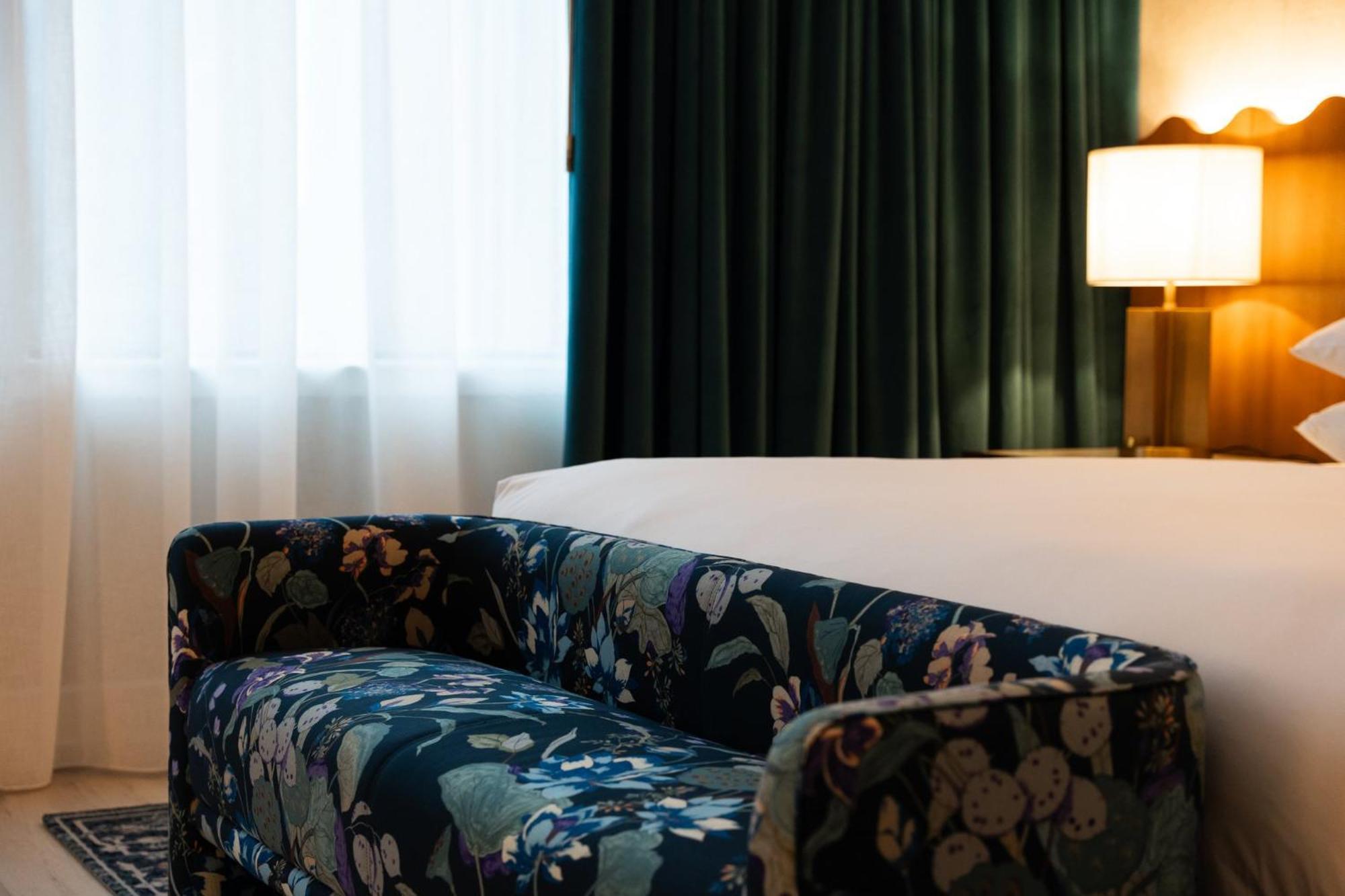 Kimpton Hotel Monaco Baltimore Inner Harbor By Ihg Exterior photo