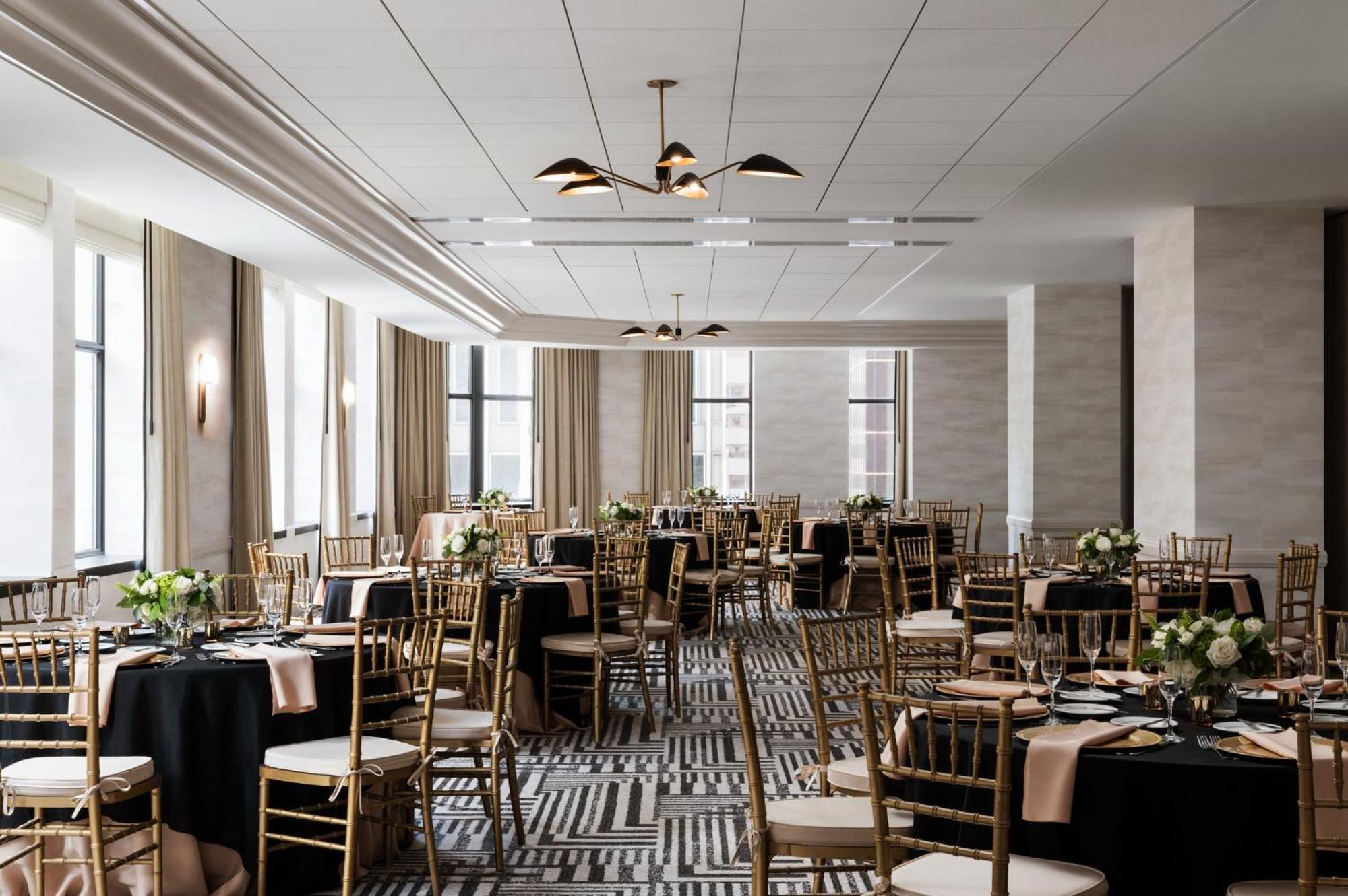 Kimpton Hotel Monaco Baltimore Inner Harbor By Ihg Exterior photo
