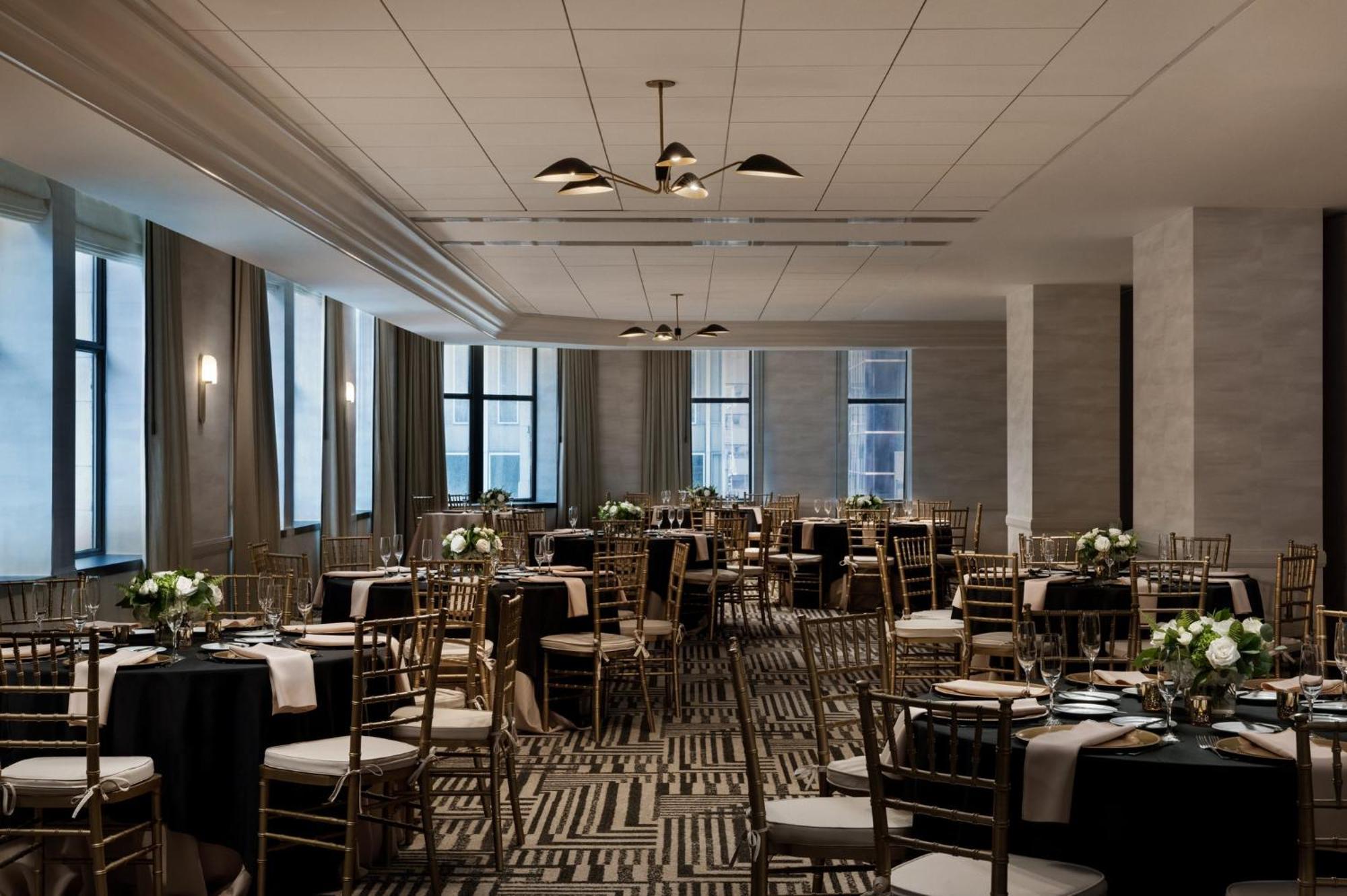 Kimpton Hotel Monaco Baltimore Inner Harbor By Ihg Exterior photo