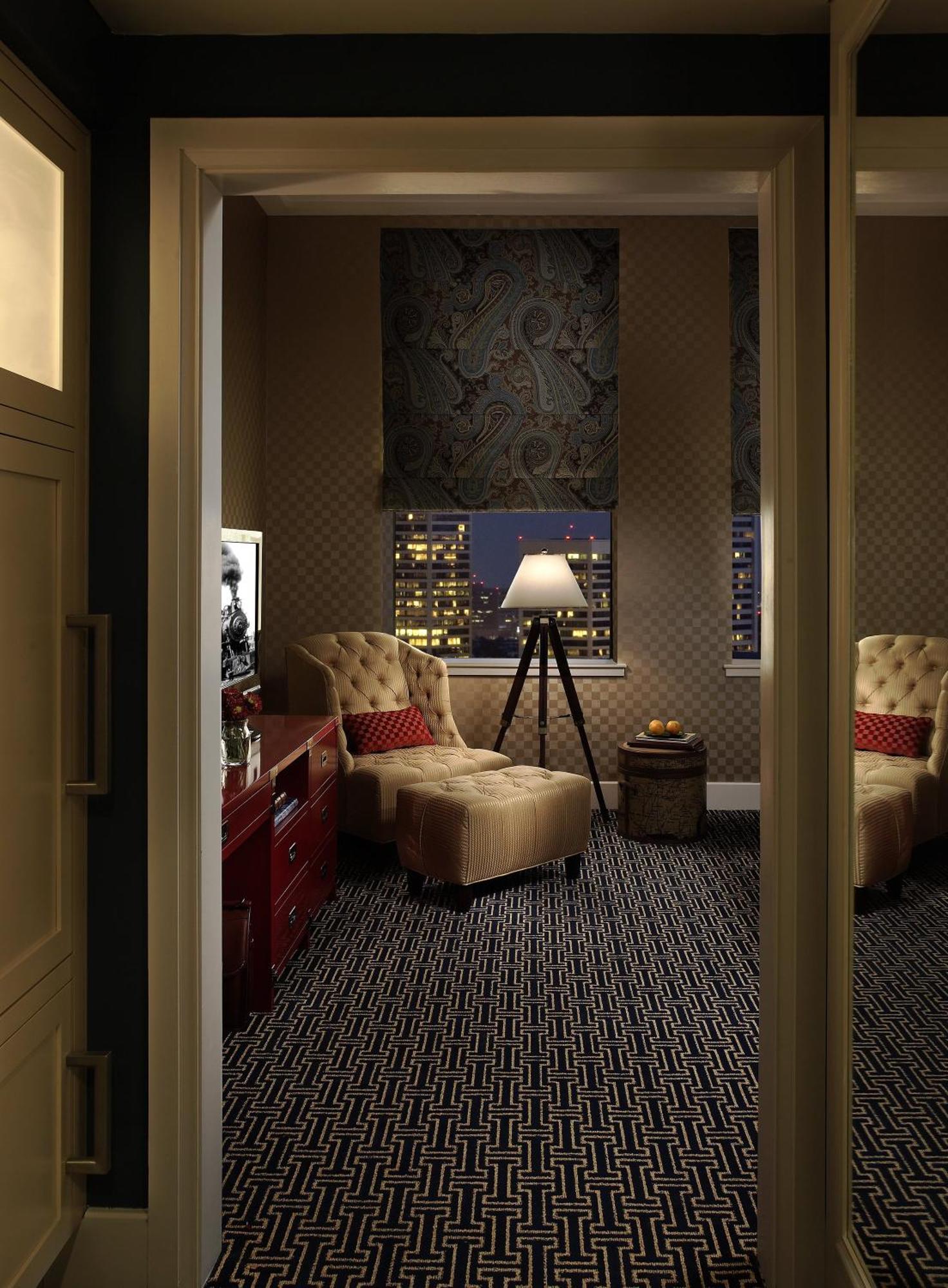 Kimpton Hotel Monaco Baltimore Inner Harbor By Ihg Exterior photo