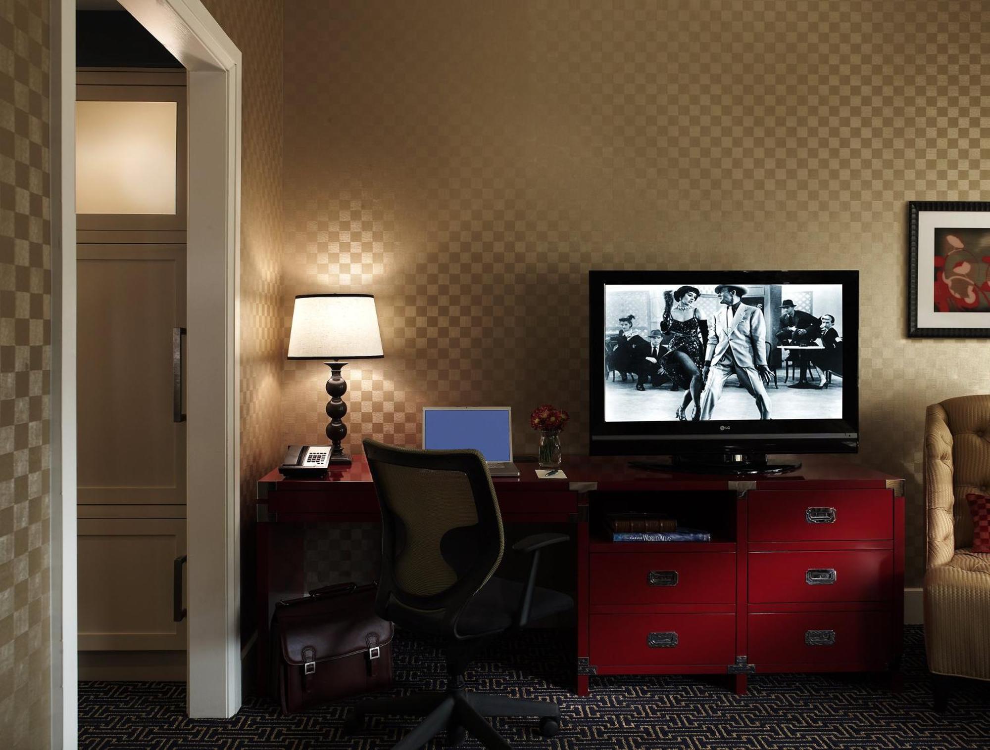 Kimpton Hotel Monaco Baltimore Inner Harbor By Ihg Exterior photo